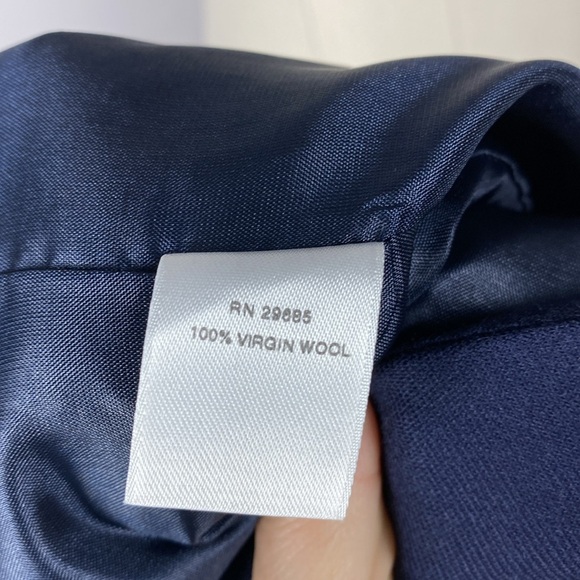 Pendleton 100% Virgin Wool Blazer in Navy - Picture 15 of 15
